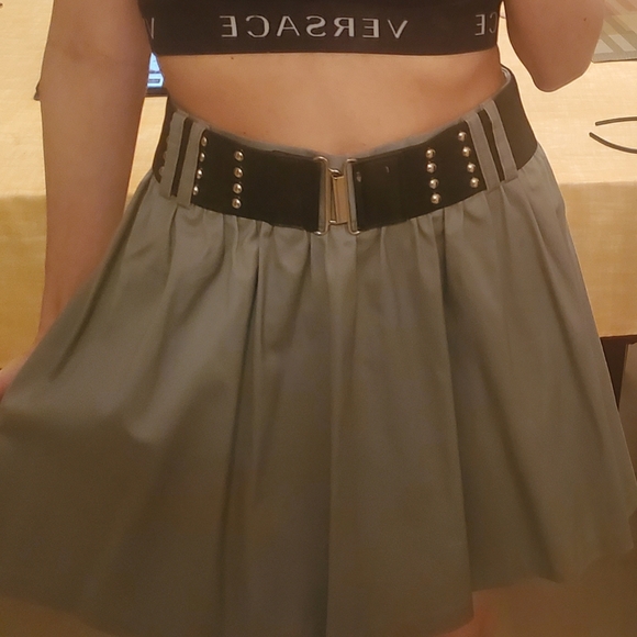 Grey Pleaded Skirt